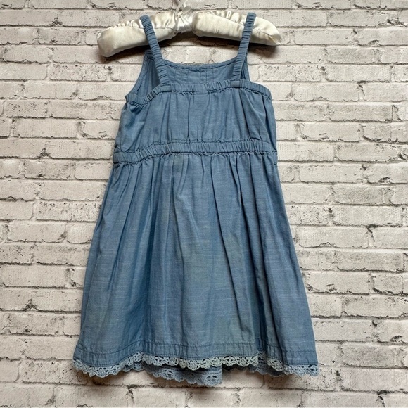 Cherokee Chambray Size 3T Sleeveless Dress Pink Bow Embroidery Ruffle Hem - Picture 2 of 8